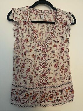 Old Navy Cream Floral V-Neck Ruffle Sleeve Blouse